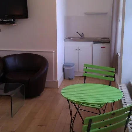 Les Galets Bleus Etretat