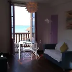 Panzió Les Galets Bleus Étretat