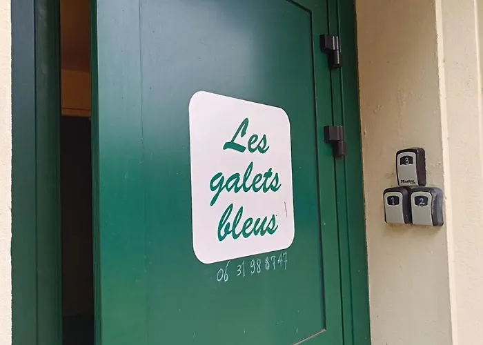 Les Galets Bleus Étretat