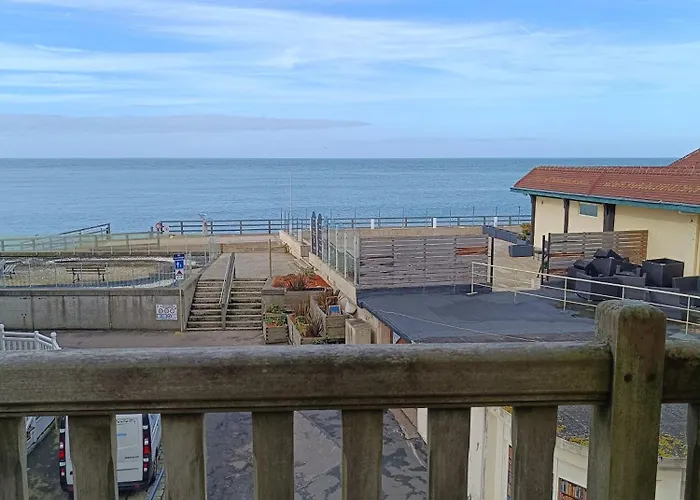 Les Galets Bleus Couette-café